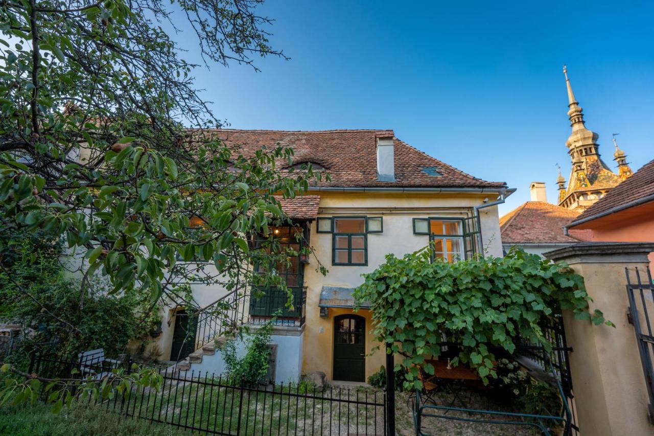Апарт готель Casa Josef Bacon - La Strada - Сігішоара Екстер'єр фото